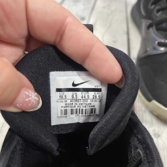 Nike Sneakers Men's 10.5 M PG 3 Iridescent 2019 Running Shoes A02607-003 - Picture 11 of 12